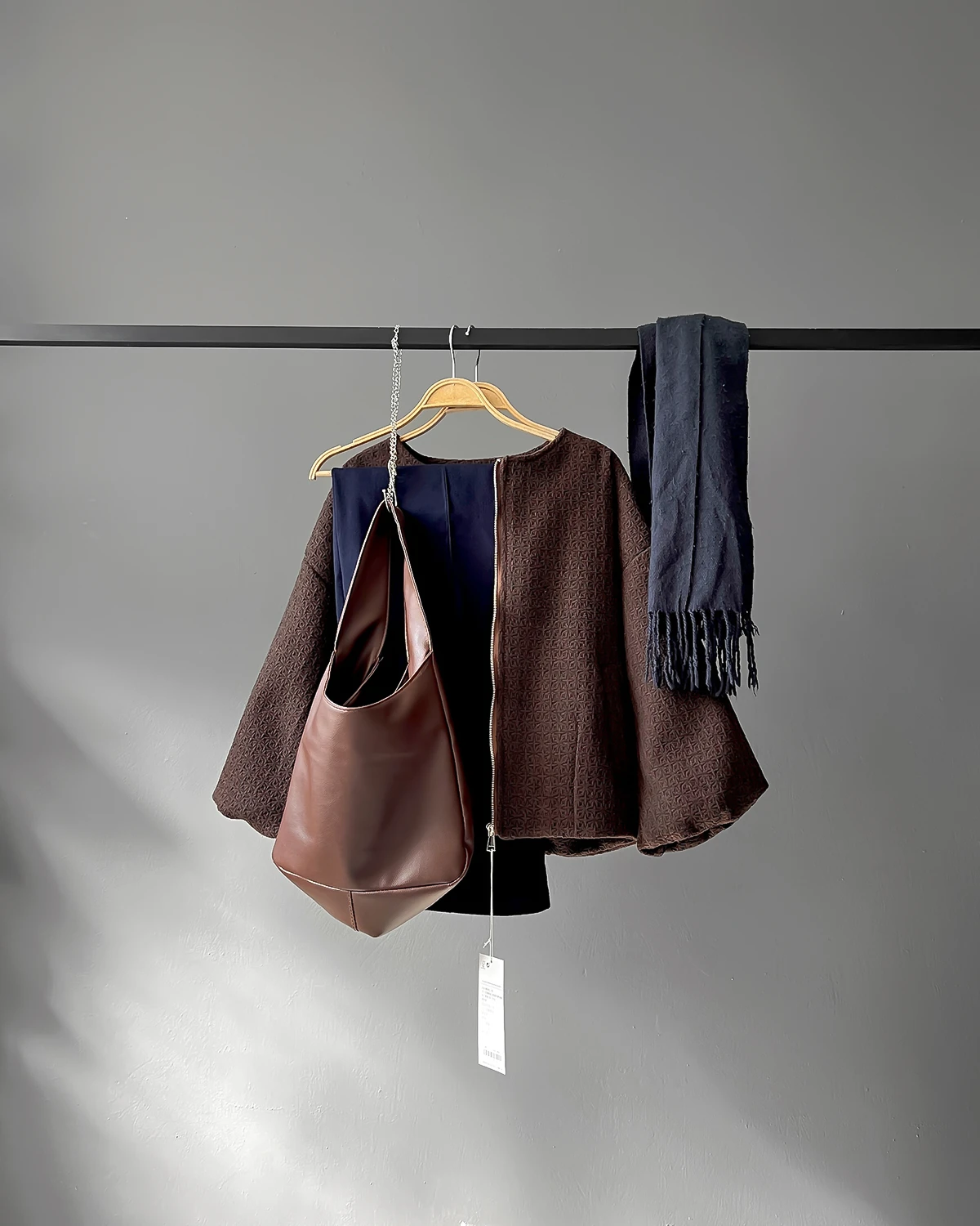 10229- (1) بامبر توئیت بیسکوئیتی - Image 1