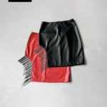 دامن چرم بغل زنجیر